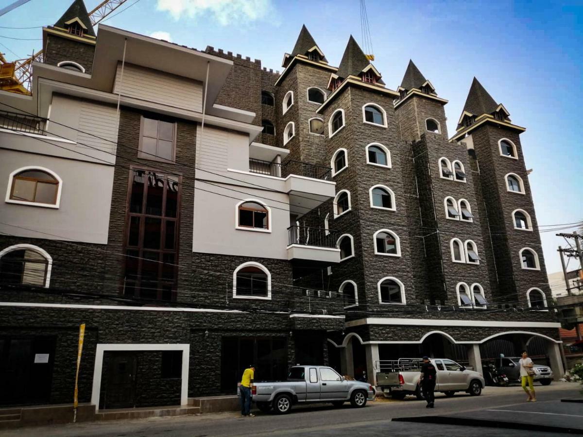 Castle Suites パッタヤー エクステリア 写真