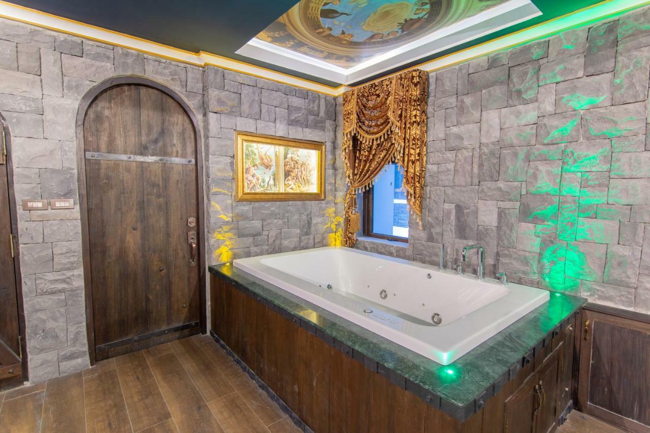 Castle Suites パッタヤー エクステリア 写真
