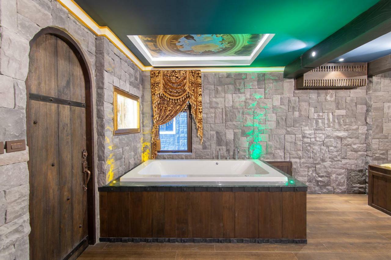 Castle Suites パッタヤー エクステリア 写真